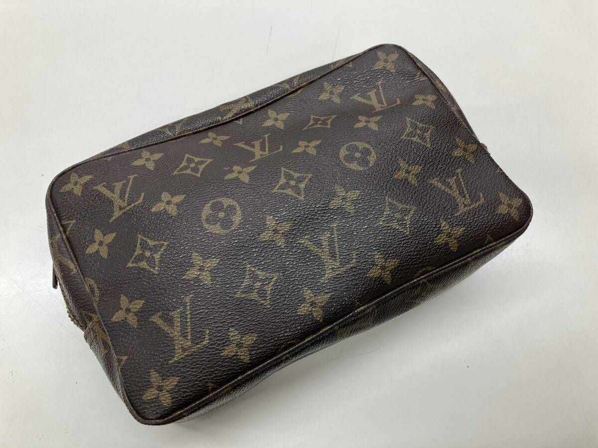 お値下げしました！LOUIS VUITTON モノグラム ポーチ 'トゥル-ストワレット23' ブラウン系 ルイ・ヴィトン