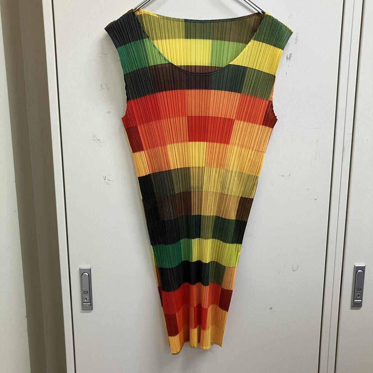 98AW PLEATS PLEASE マルチカラーノースリーブカットソー PP83-JK815 サイズ4 マルチカラー プリーツプリーズ