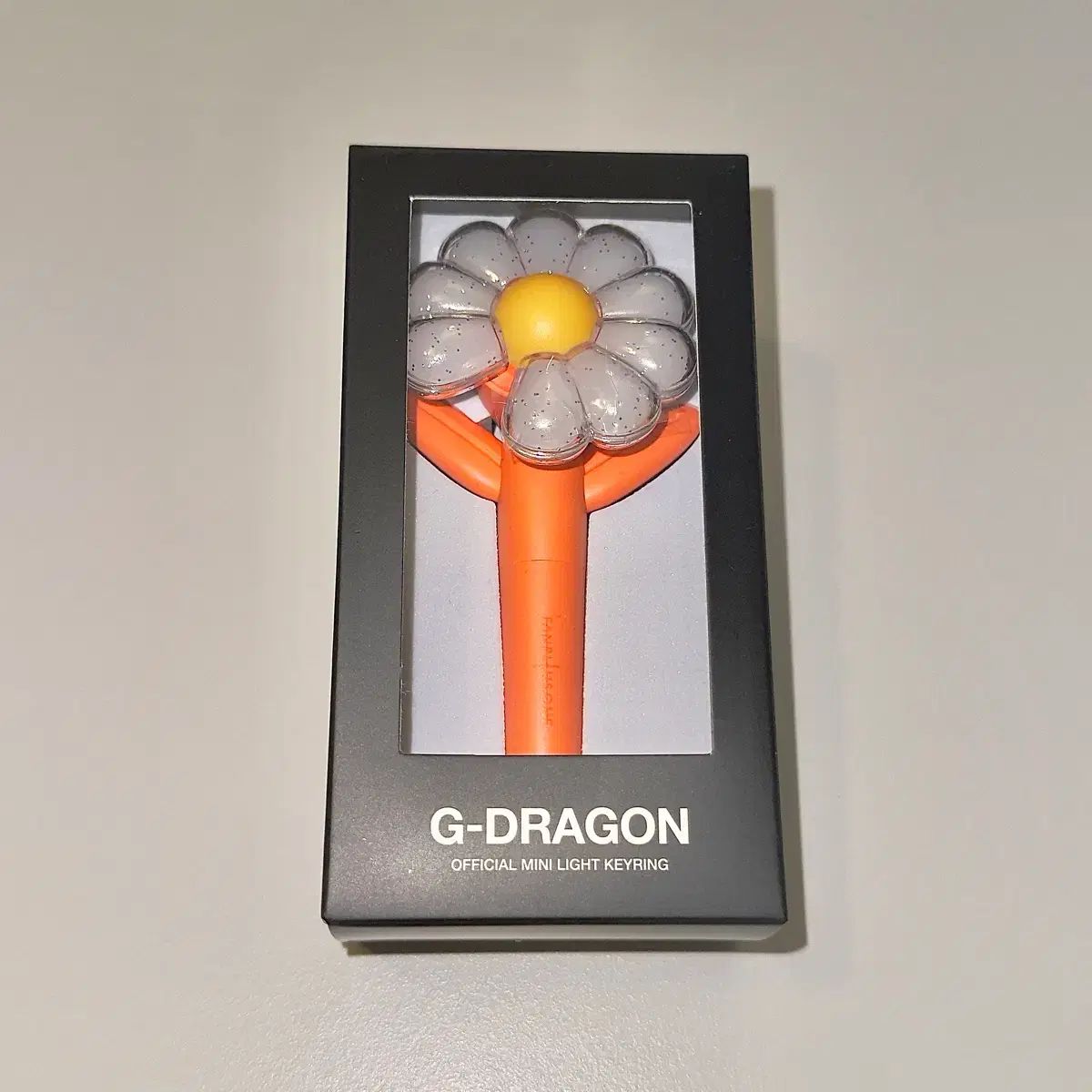 未開封) G-DRAGON(ジードラゴン) G-DRAGON(ジードラゴン) ウィーバーメンシュ ミニ ライト ペンライト キーホルダー オレンジ md