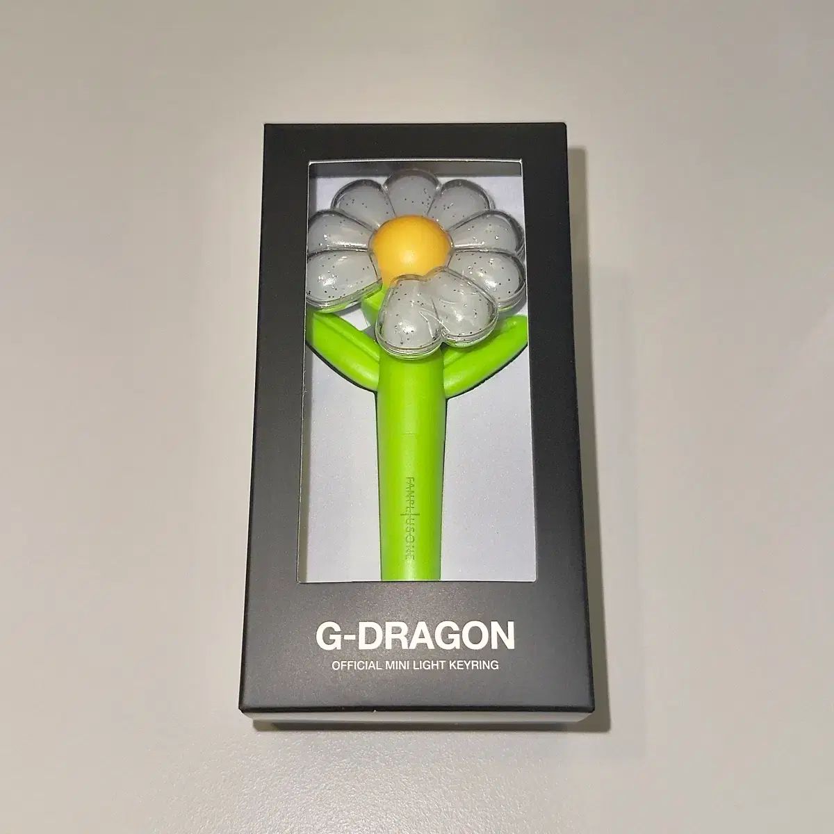 未開封)G-DRAGON（ジードラゴン） G-DRAGON（ジードラゴン） WEVERSH MAN MINILIGHT ペンライト キーホルダー LIGHT GREEN MD