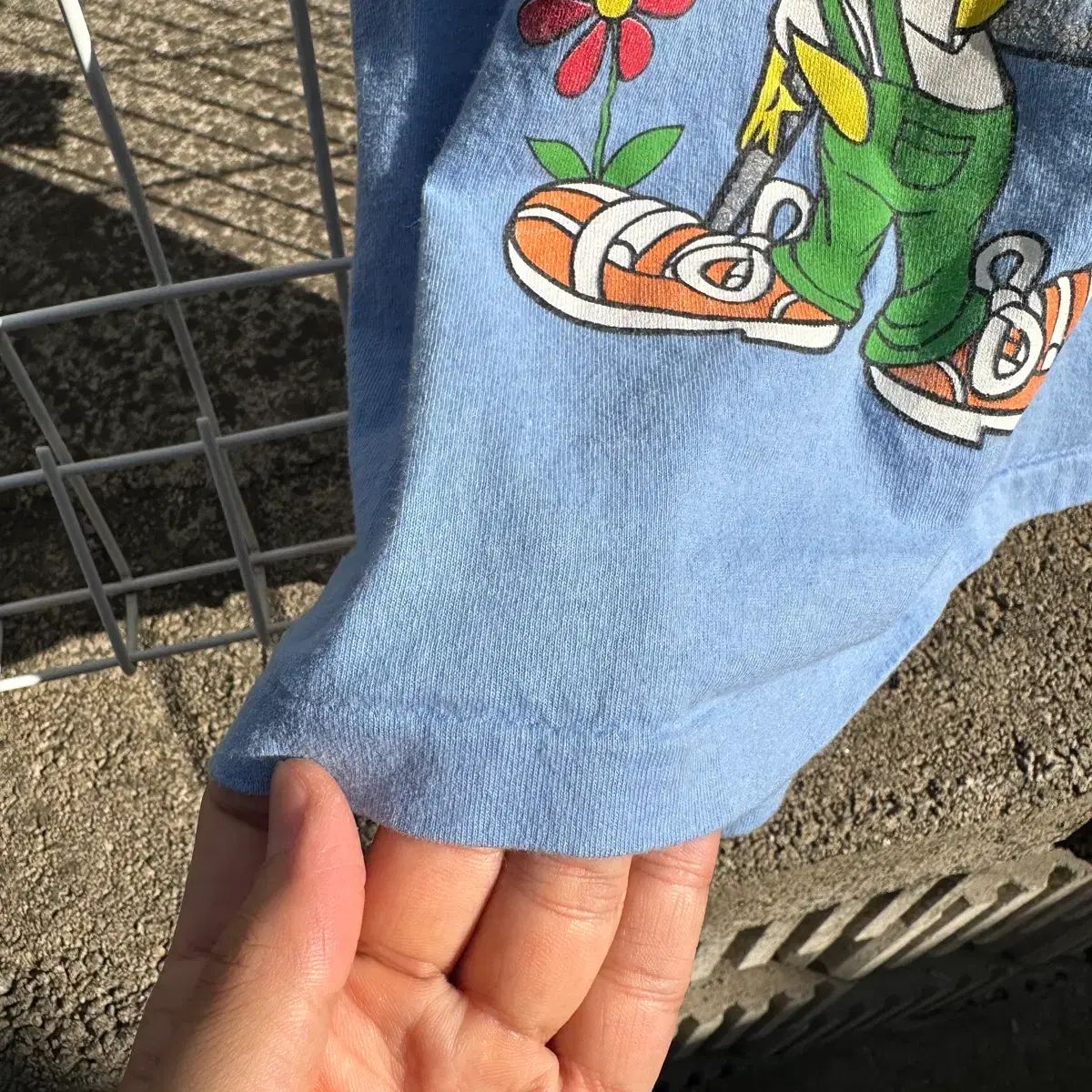 97 ルーニー・テューンズ トゥイーティー オールオーバー Tシャツ
