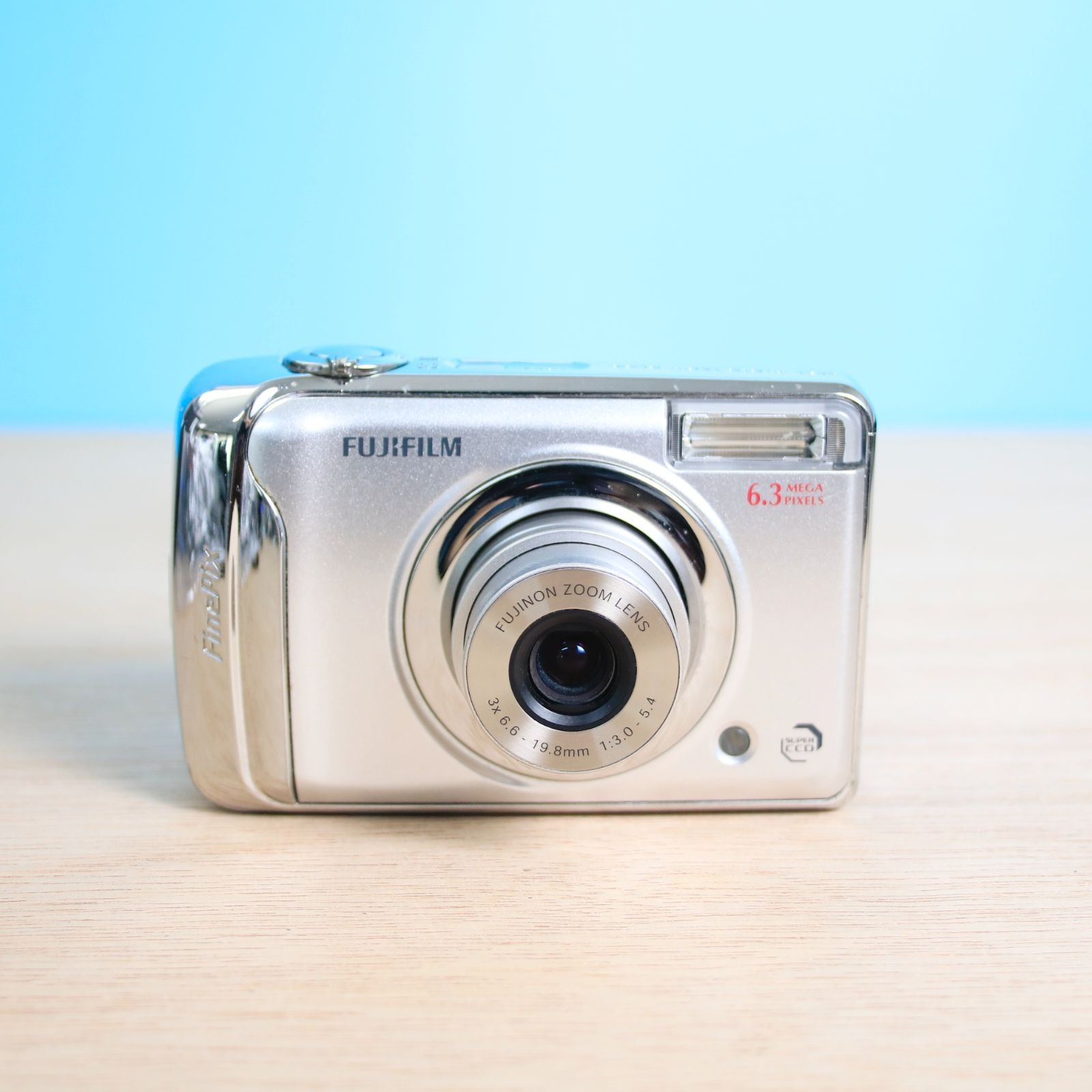 完動品❁オールドコンデジ FUJIFILM FinePix A610 単3電池式 SDカード 