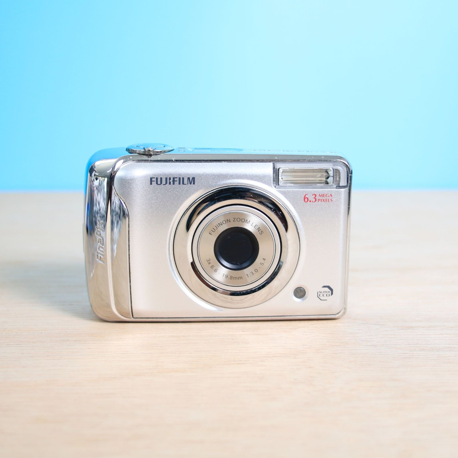 完動品❁オールドコンデジ FUJIFILM FinePix A610 単3電池式 SDカード 
