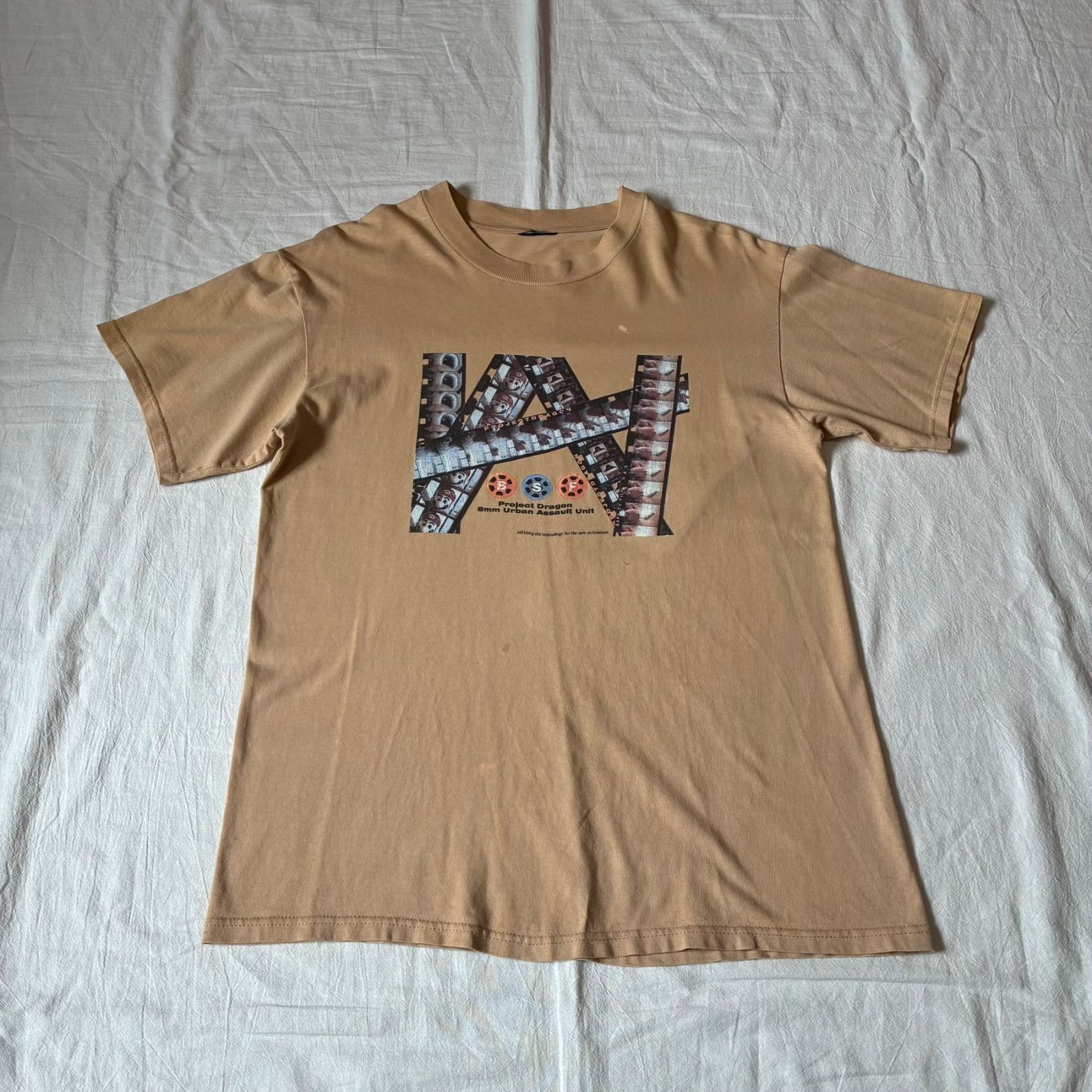 90s PROJECT DRAGON プロジェクト・ドラゴン Tシャツ 8mm Urban Assault Unit ベージュ