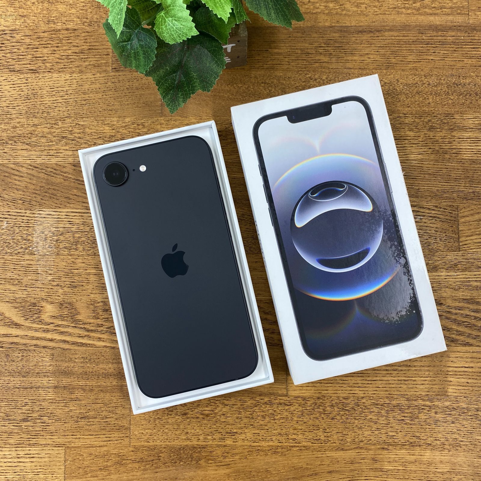 新品・未使用 iPhone 16e 128GB ブラック 国内版 SIMフリー送料無料
