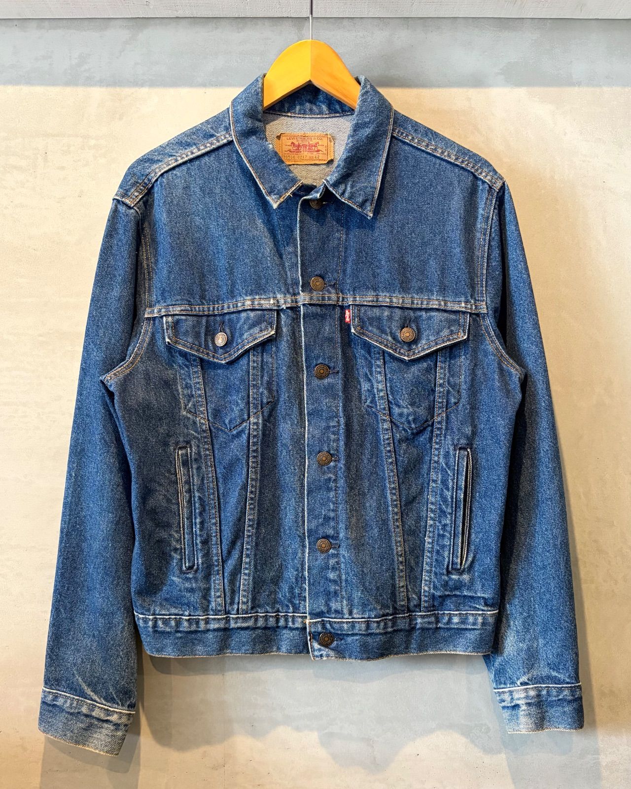 80〜90‘s Levi‘s 70506-0217-Denim Jacket-(size 42)Made in U.S.A. リーバイス デニムジャケット トラッカージャケット アメリカ製