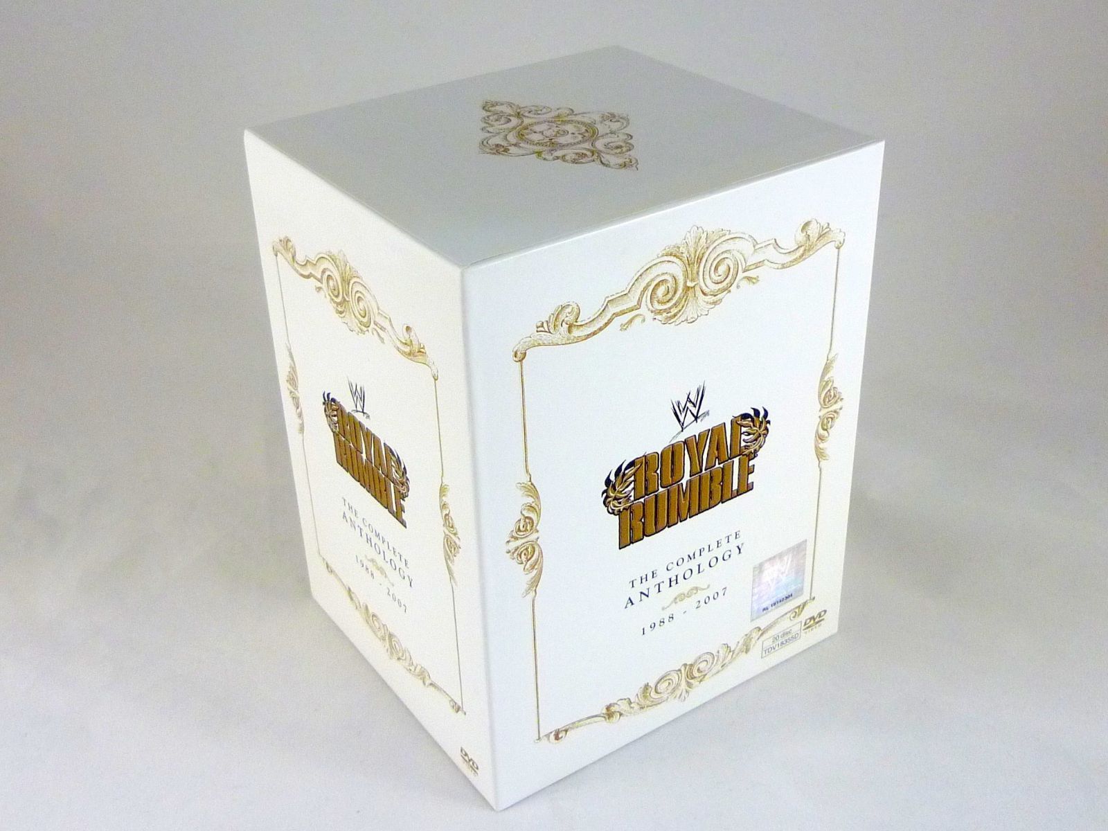 WWE ロイヤルランブル・アンソロジーBOX 1988-2007 (初回限定生産) [DVD]