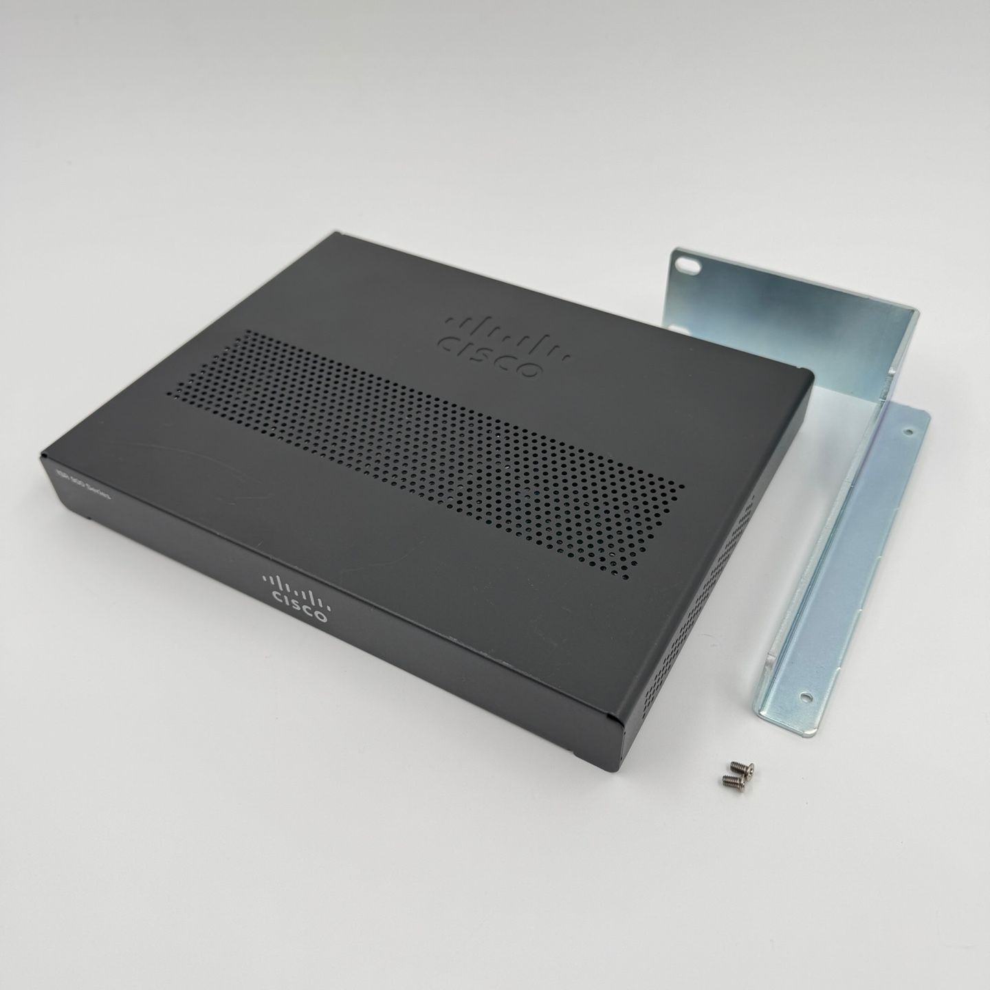 Cisco シスコ C921J-4P with SEC and APP Lic 900シリーズ ルーター 初期化済み [NW139]