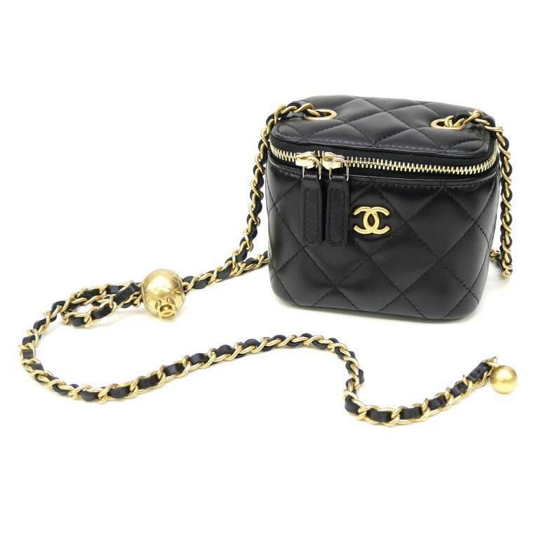 シャネル CHANEL バニティ チェーンショルダーバッグ マトラッセ 黒 ラムスキン