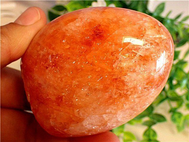 AAA級極少品天然赤ゴム花水晶原石YT12U3/50U102C-在庫品即納