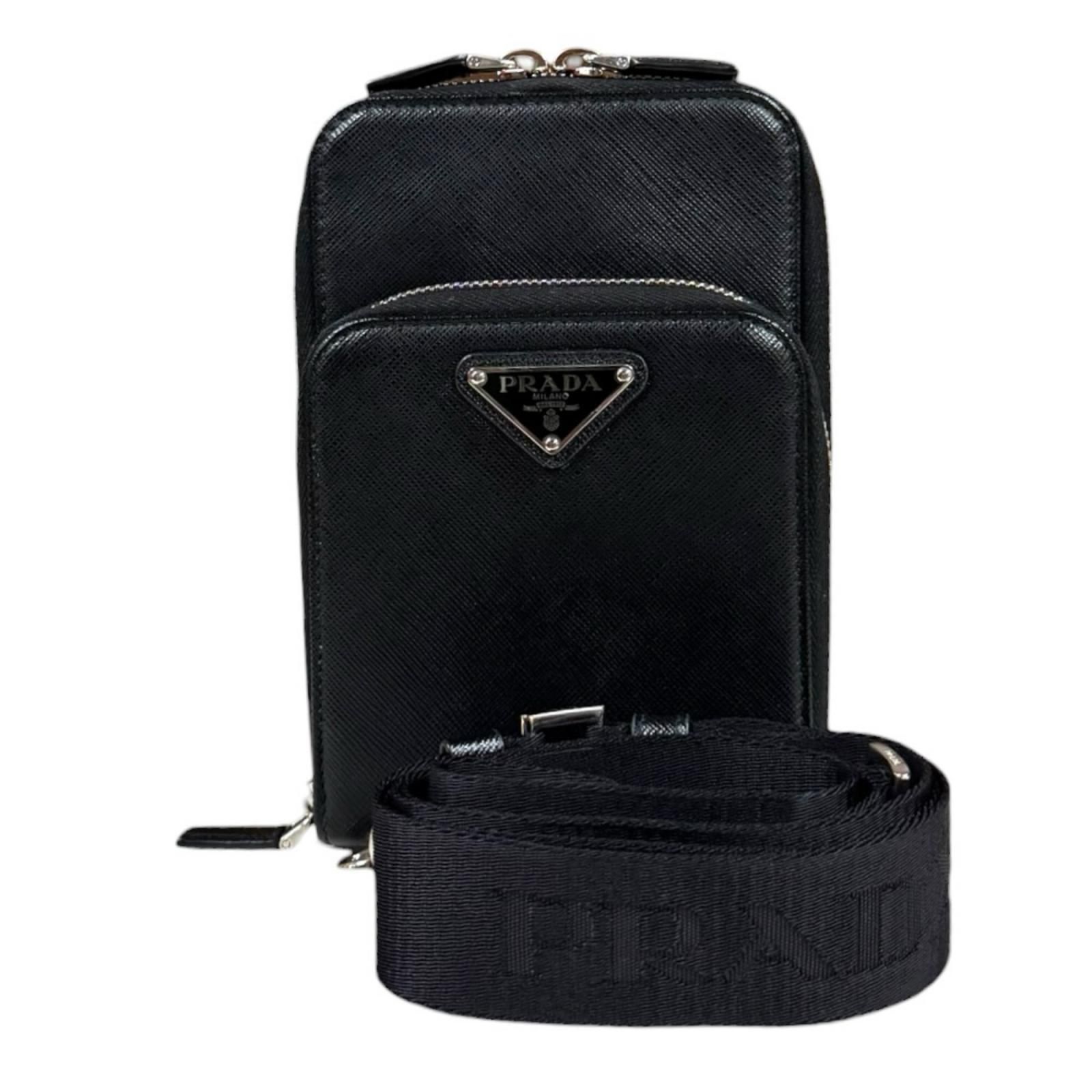 プラダ サフィアーノ ショルダーバッグ レザー 2ZH126 ブラック ユニセックス PRADA 中古 プラダ