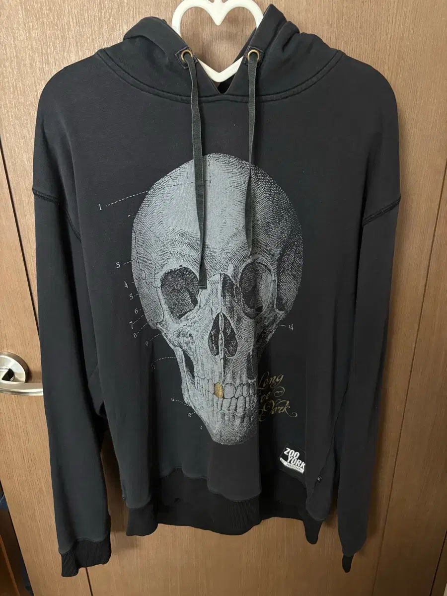 ZOOYORK 쥬욕 ドクロ プリント ダークグレー WHO フード Tシャツ L