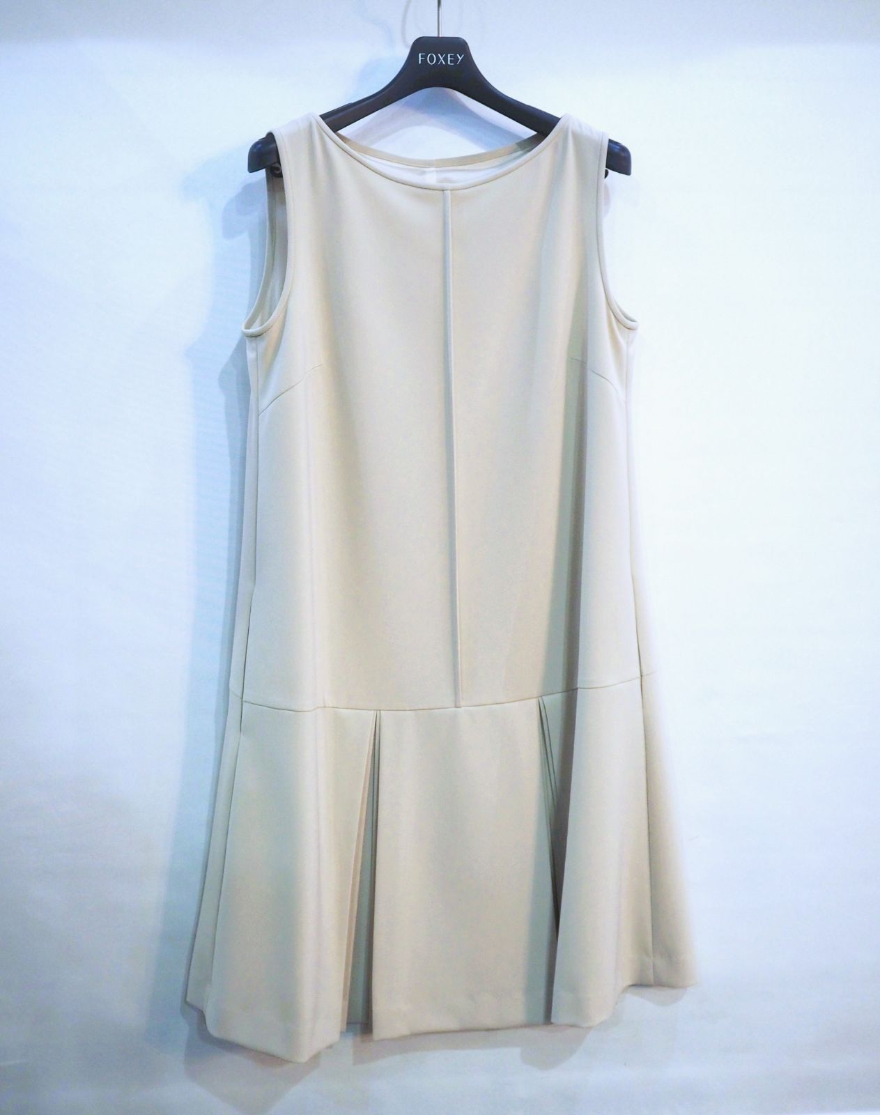 ◆FOXEY NEWYORK フォクシーニューヨーク Dress 37349 ワンピース 38 ベージュ ワンピース（38）◆
