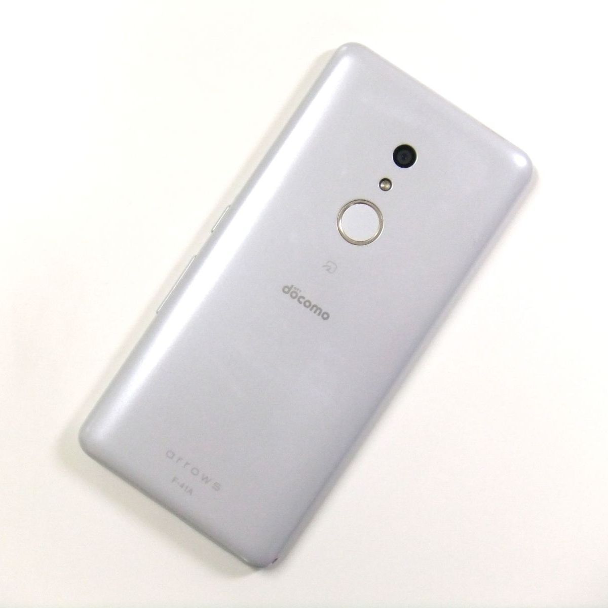 arrows Be4 F-41A ホワイト 中古 SIMロック解除済 - メルカリ