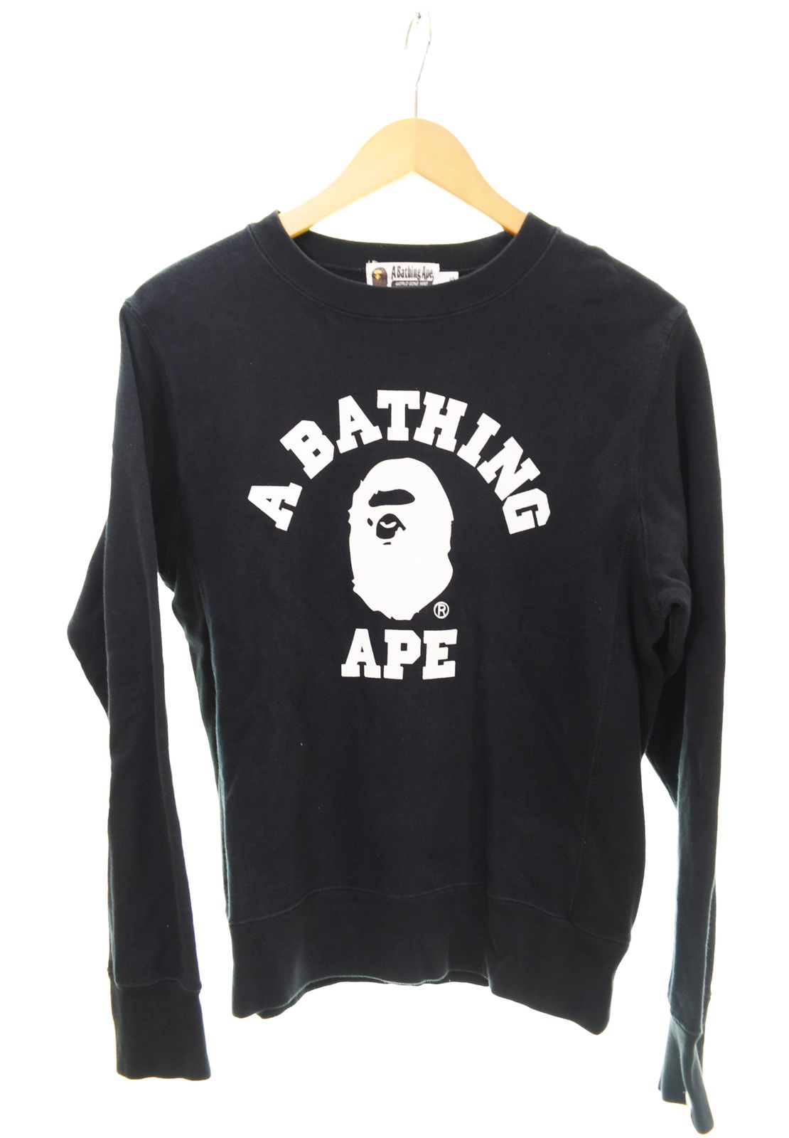 アベイシングエイプ A BATHING APE カレッジロゴ スウェット 001SWF301001X スウェット ブラック Sサイズ 103LT-231