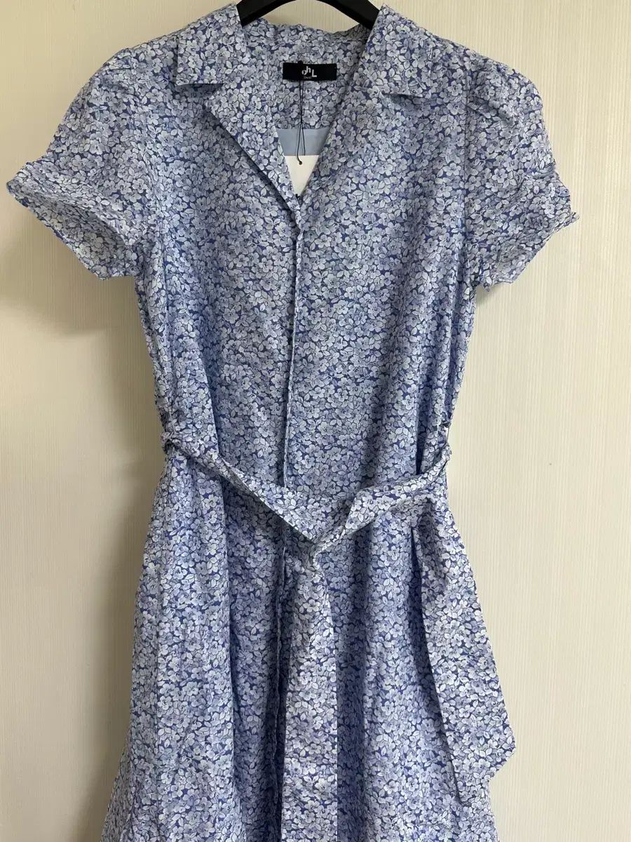 w컨셉 오앨 シャツ ワンピース 花柄 (新品)