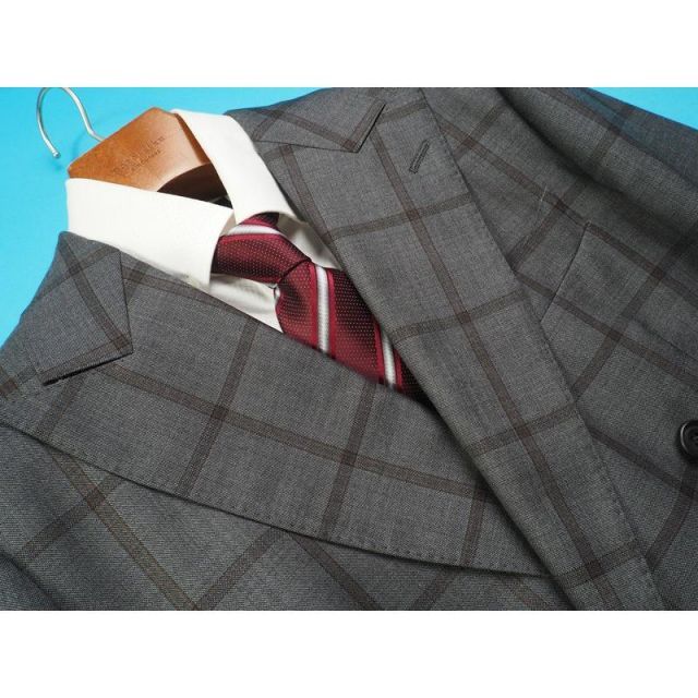 新品 azabu tailor 麻布テーラー 日本製 秋冬『ドーメル DORMEUIL 英国製生地』ウール100% ダブルブレスト スーツ 46A(A5)灰 0905-071 新品 azabu tailor 麻布テーラー 日本製 秋冬『ドーメル DORMEUIL 英国製生地』ウール100% ダブルブレスト スーツ 46A(A5)灰 0905-071