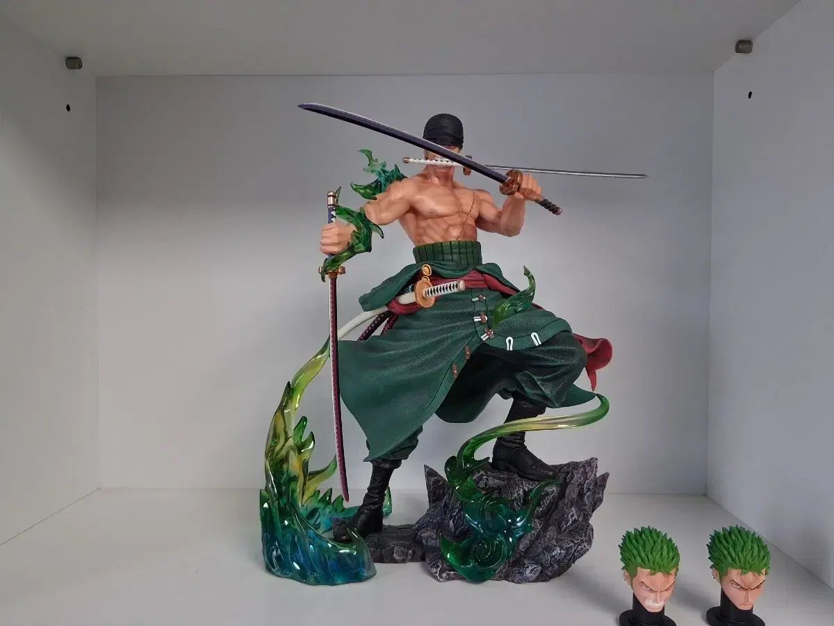 ONE PIECE レジン フィギュア ゾロ