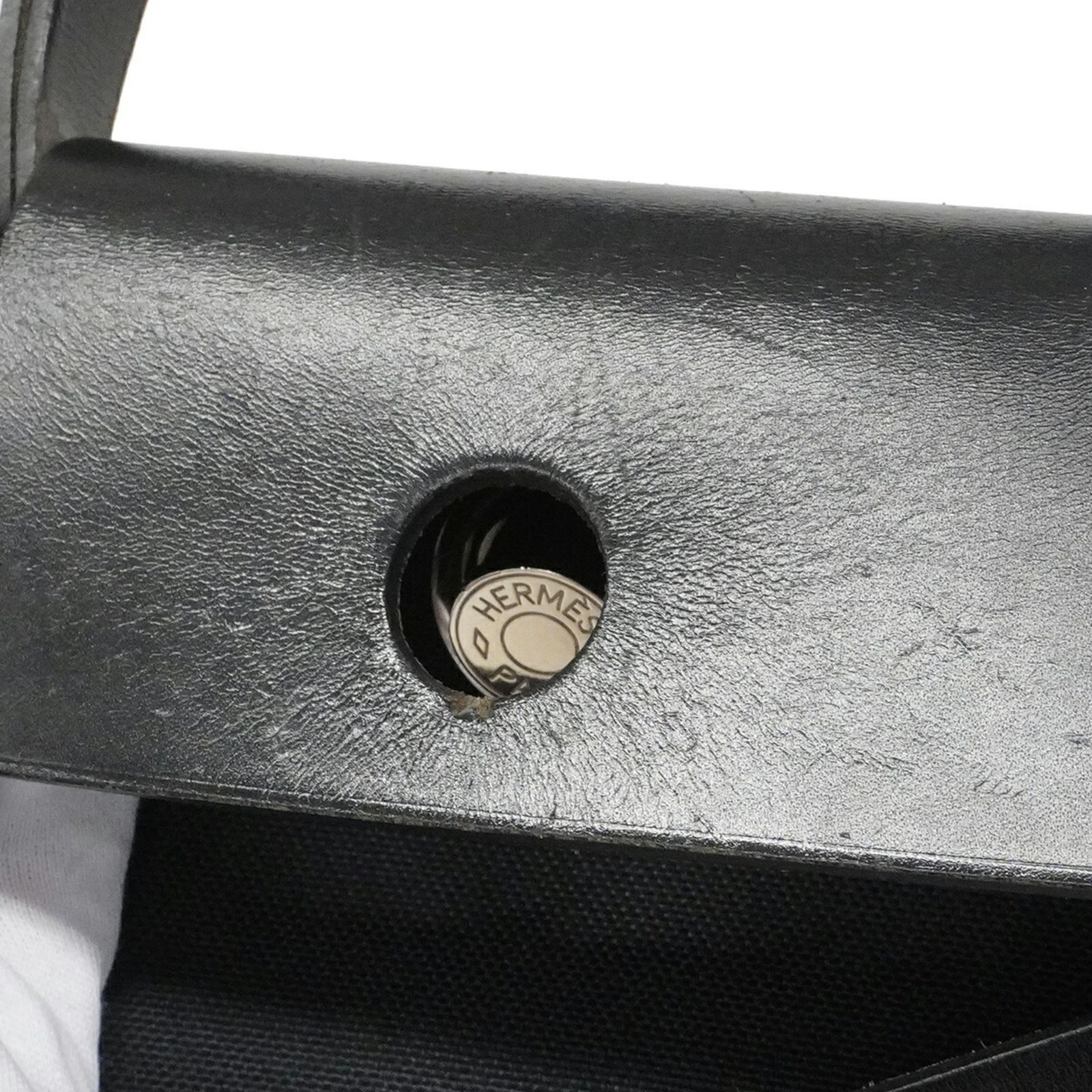 エルメス(Hermes) エルメス ハンドバッグ エールバッグジップPM トワルオフィシエ ブラック A刻印 2wayバッグレディース P3023945 エルメス(Hermes) エルメス ハンドバッグ エールバッグジップPM トワルオフィシエ ブラック A刻印 2wayバッグレディース P3023945