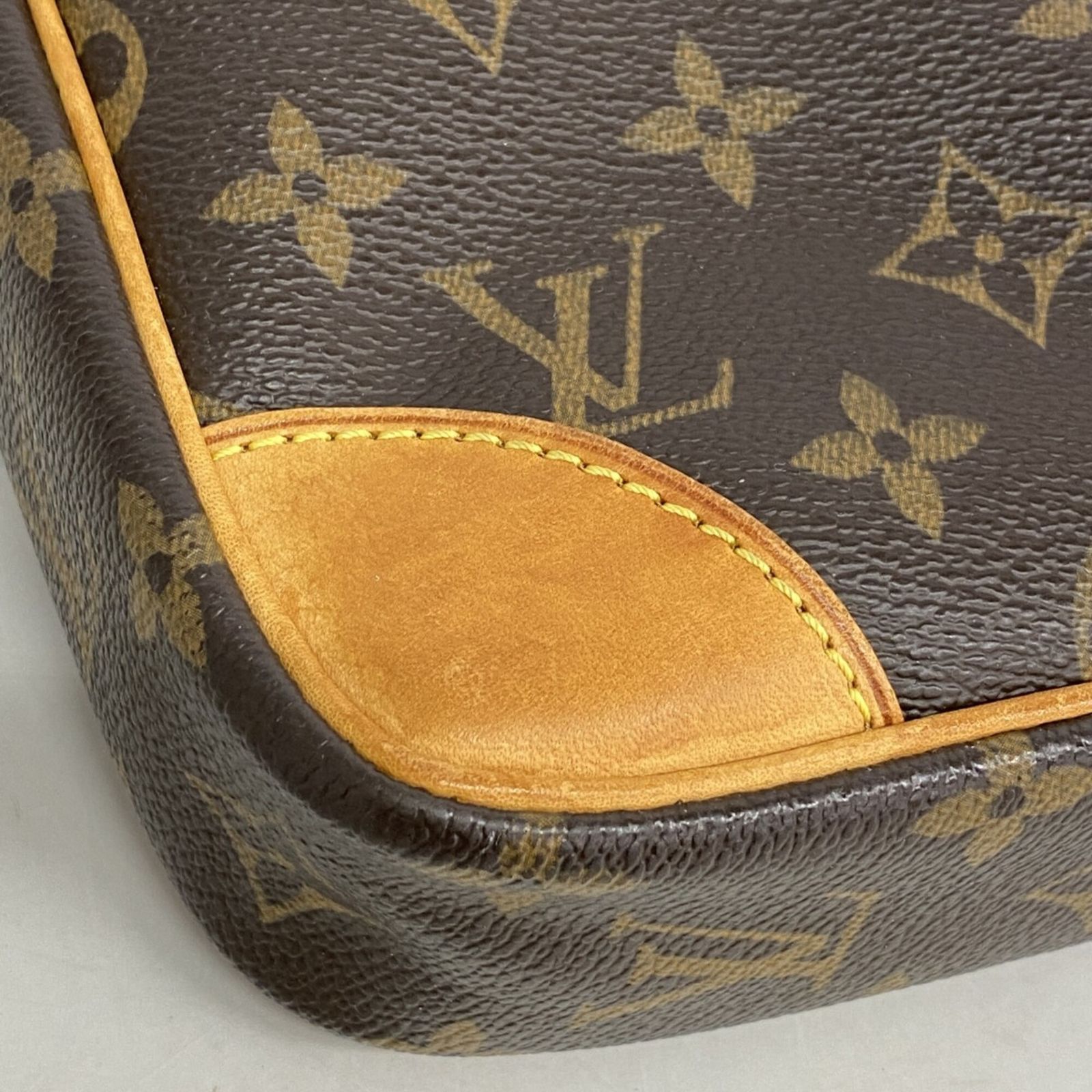ルイ・ヴィトン(Louis Vuitton) ルイ・ヴィトン ショルダーバッグ モノグラム ダヌーブ M45266 ブラウンレディース P3018977