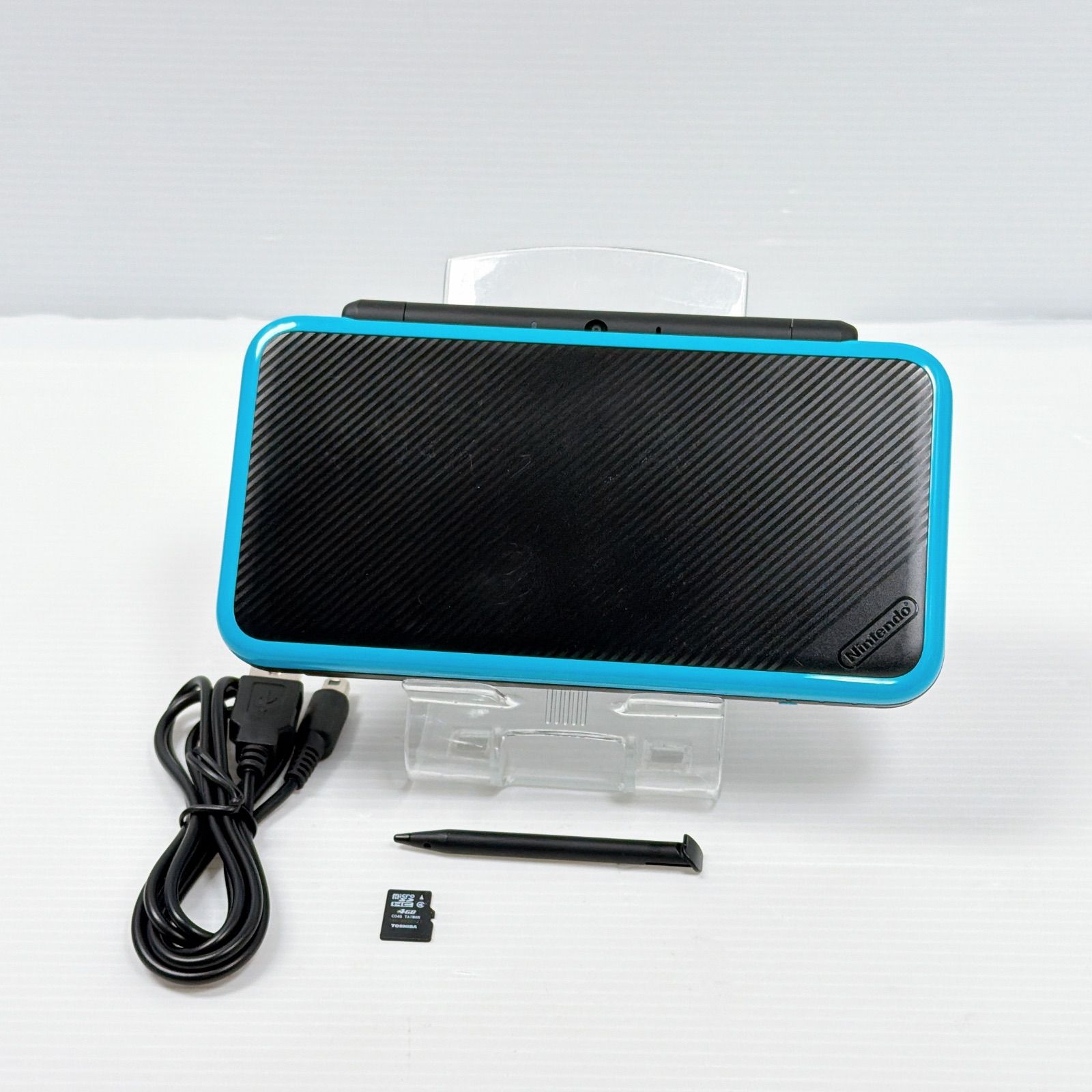 美品 New ニンテンドー 2DSLL ブラックターコイズ 遊べるセット 動作 