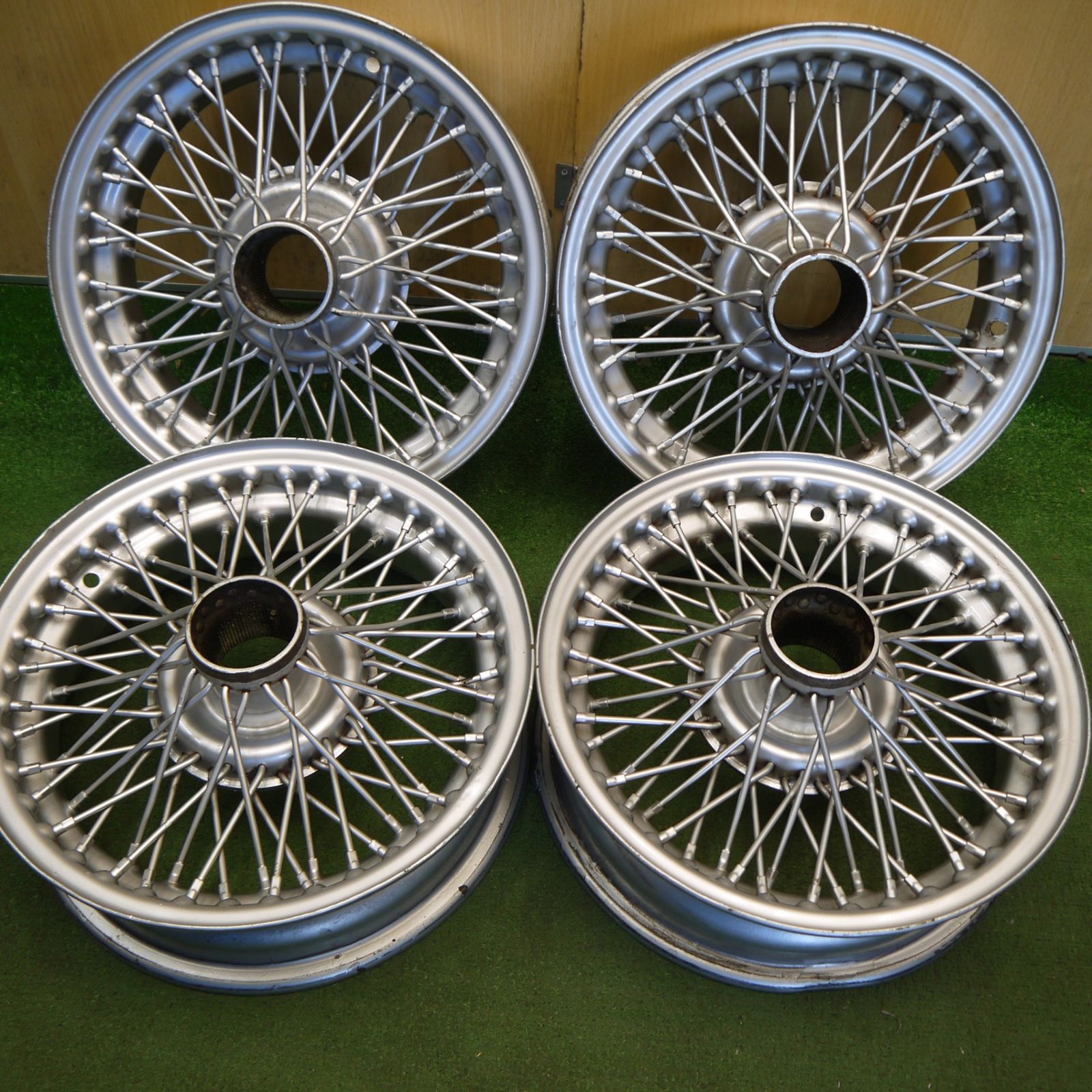 [送料無料] 4本価格★MG MGB ワイヤー ホイール 14インチ 14×4.5J★6052503Hホ
