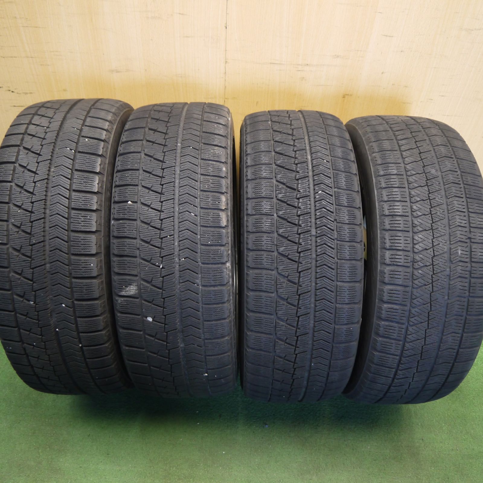 バリ溝！8.5分☆トヨタ 30系 プリウス S ツーリング 純正 215/45R17 