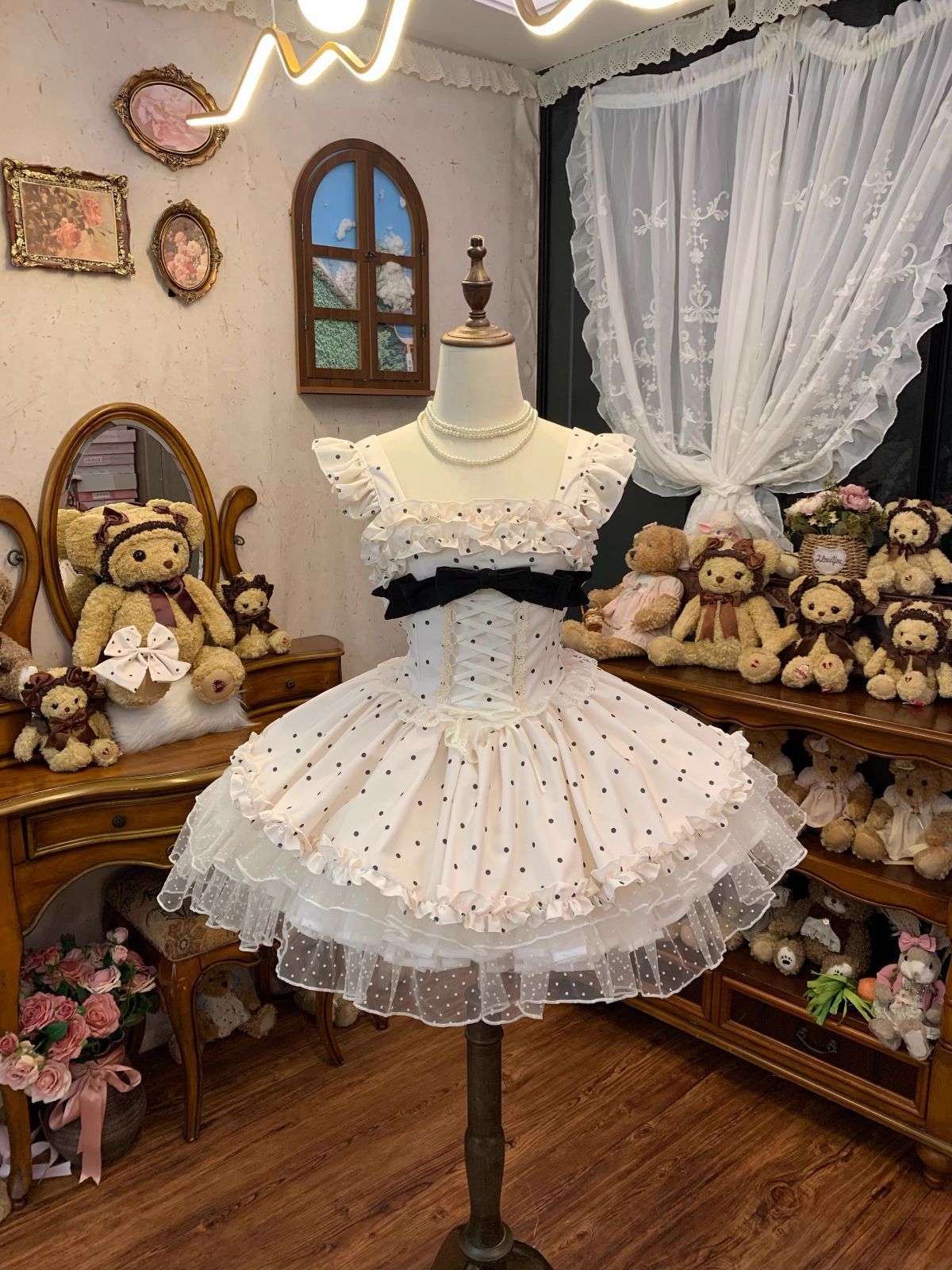 クリーム白水玉ドット 甘ロリ JSK ワンピース ヘアリボン付き 背中紐編みコルセット Lolita