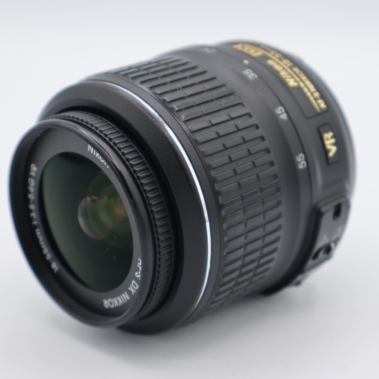 Nikon ニコン 標準ズームレンズ AF-S DX NIKKOR 18-55mm f/3.5-5.6G VR 