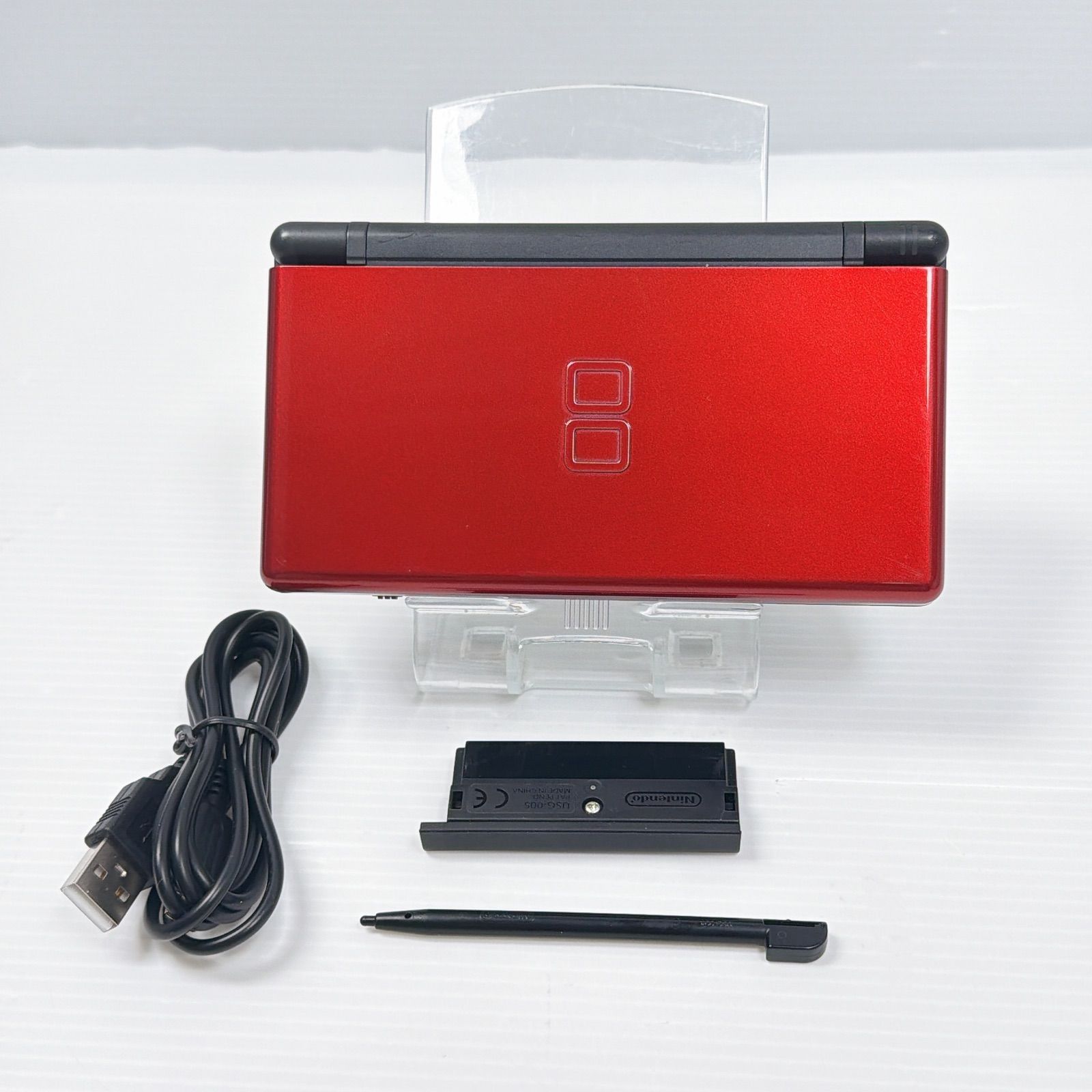 Nintendo　ニンテンドーDSlite クリムゾンブラック　極美品　任天堂 極美品 ニンテンドー DS Lite クリムゾンブラック 遊べるセット 動作