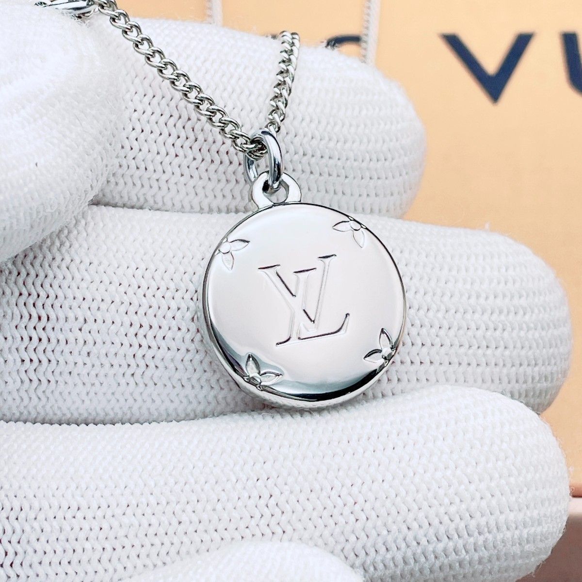◇ルイヴィトン◇新品仕上済 M62485 リングネックレス シルバー 18.51 ◇ルイヴィトン◇新品仕上済 LOUIS VUITTON M62485 リングネックレス