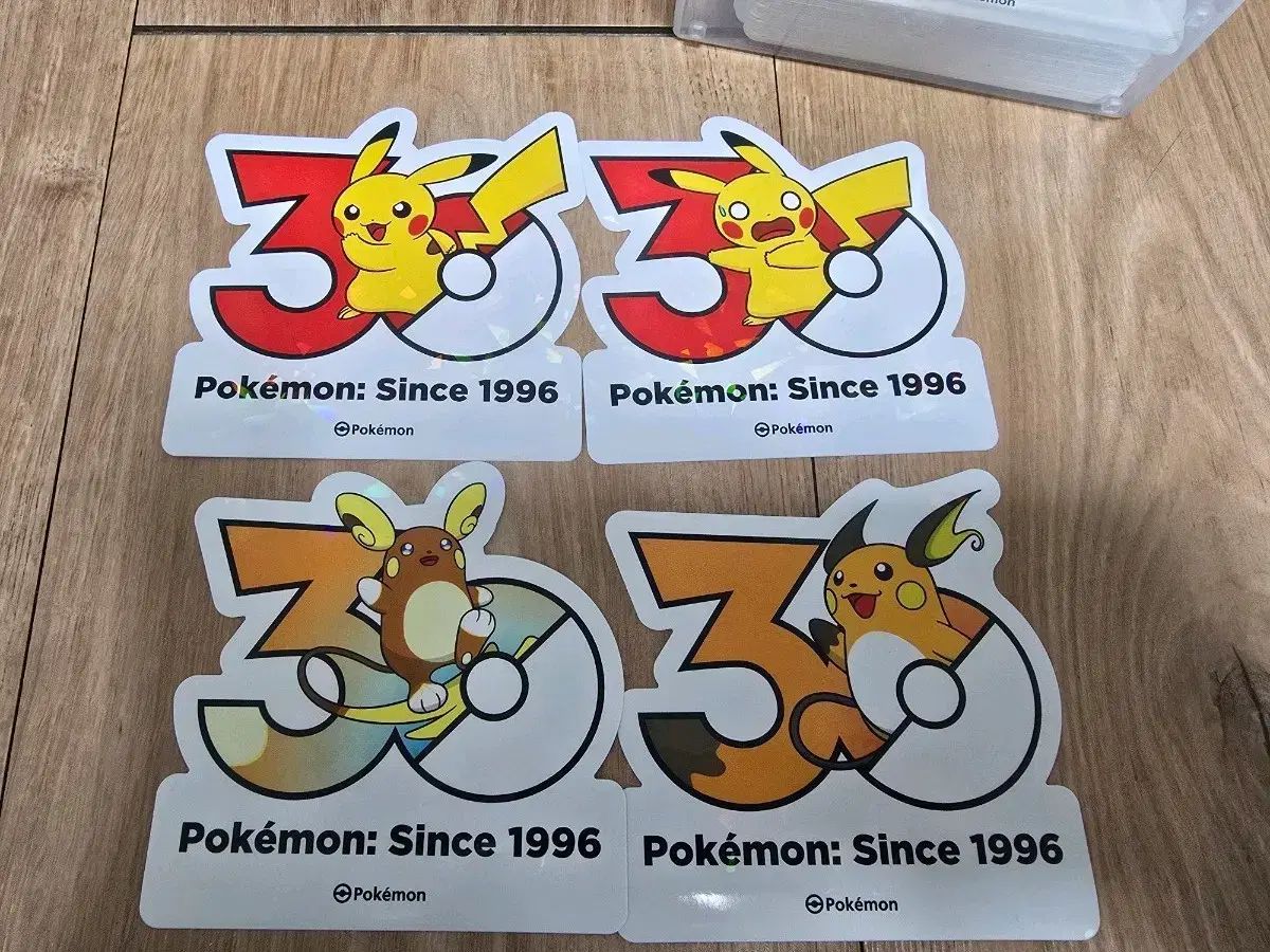 ポケットモンスター 30周年 ステッカー ピカチュウ ライチュウ セット