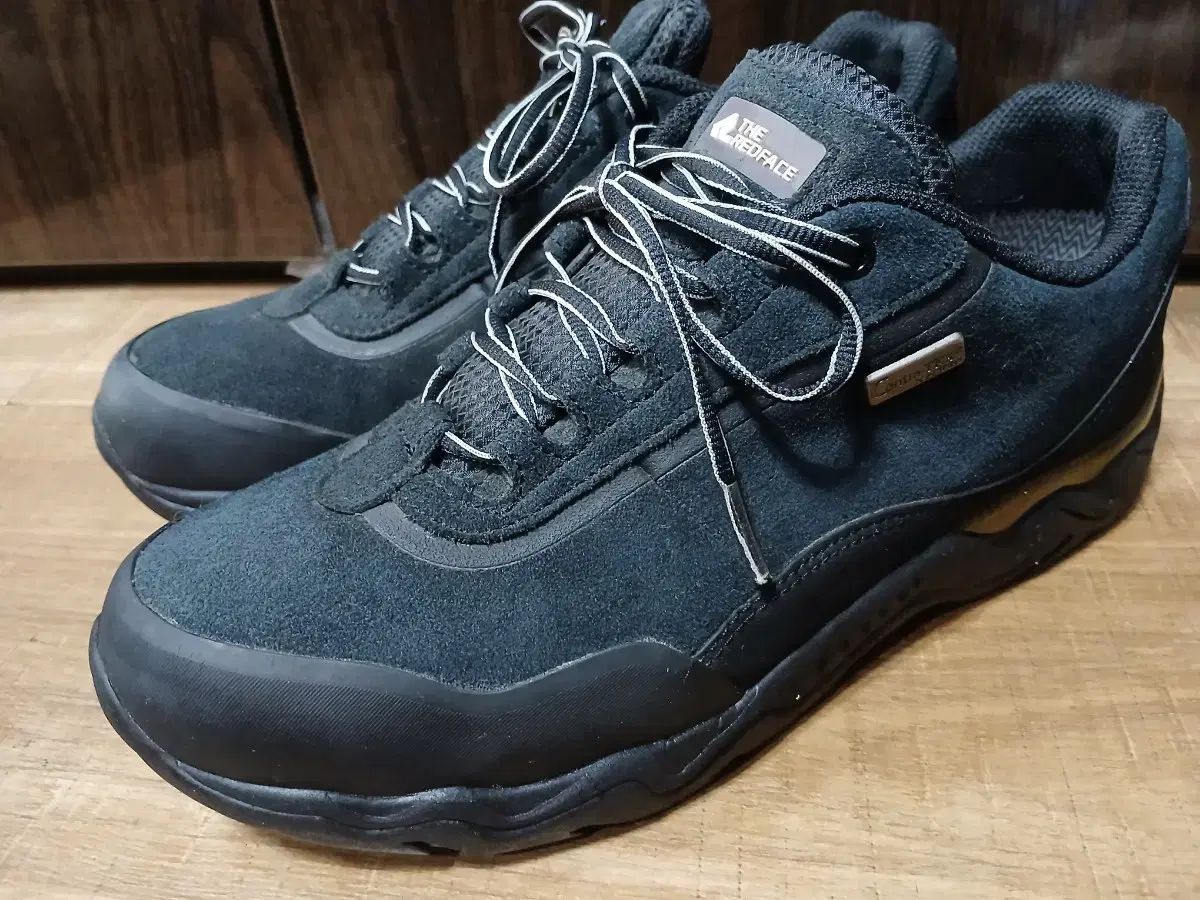ザ・レッドフェイス メンズ スウェード 防水 登山靴 ブラック 260