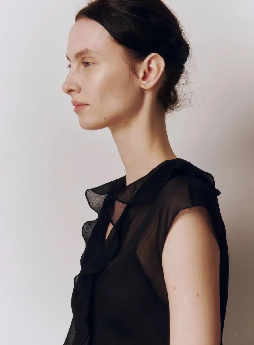 キンダーサルモン Gamache Fluid Blouse Black