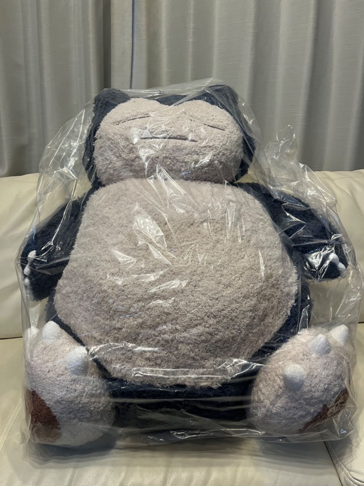 【新品】ジェラートピケ　カビゴン　ぬいぐるみ　クッション