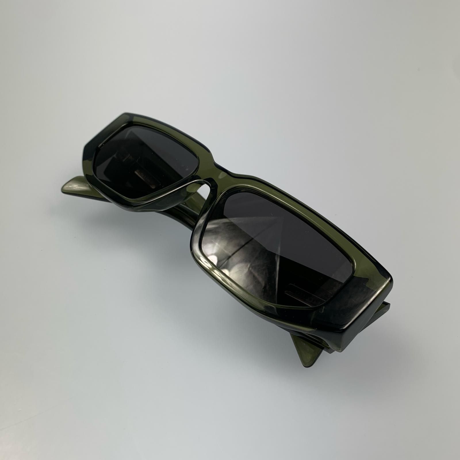 【姫路東店】 中古 PRADA | プラダ サングラス SPR09Z ｻｲｽﾞ:55□17 グリーン 【135】