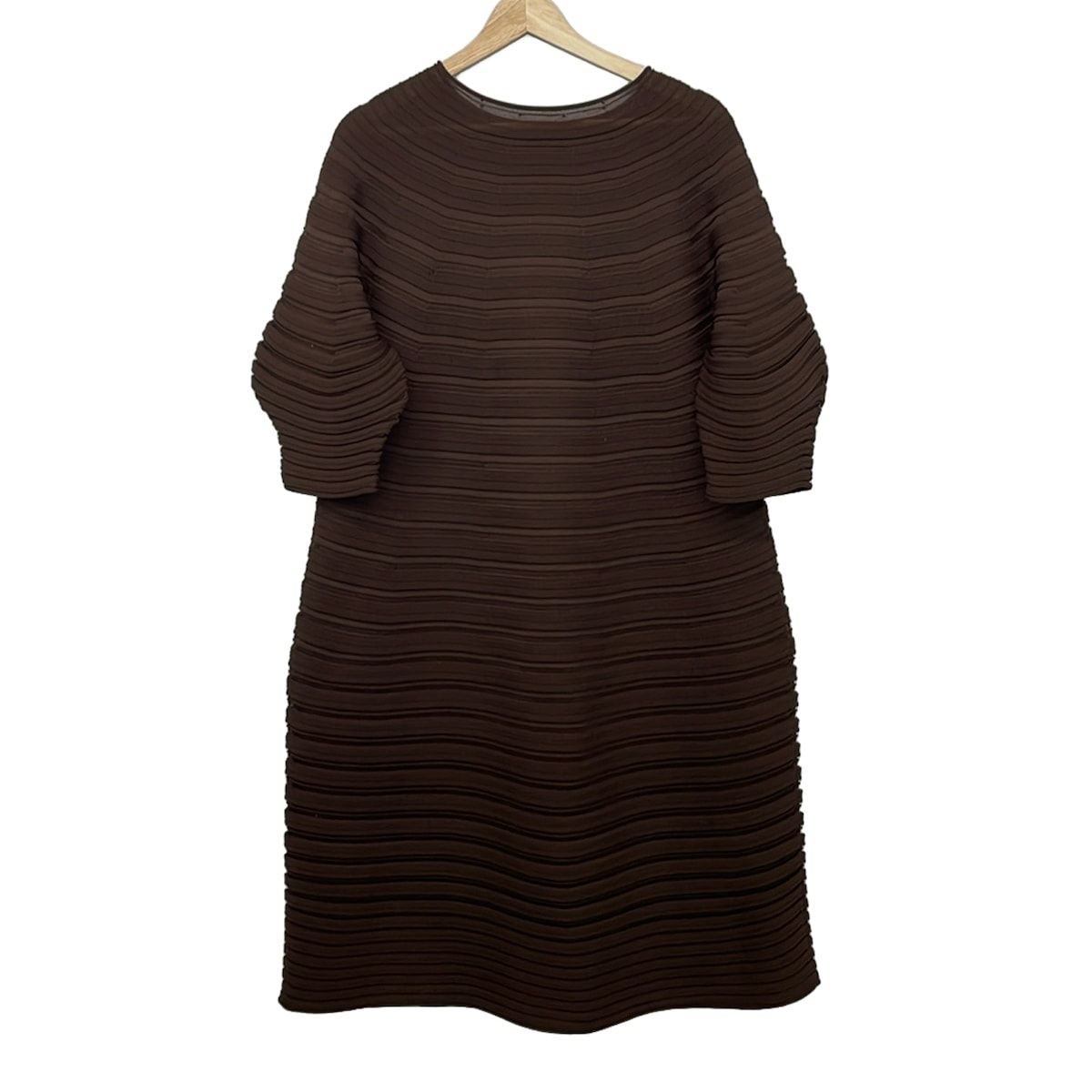 PLEATS PLEASE(プリーツプリーズ) ワンピース レディース美品 - PP43KH772 ダークブラウン クルーネック/七分袖/ロング