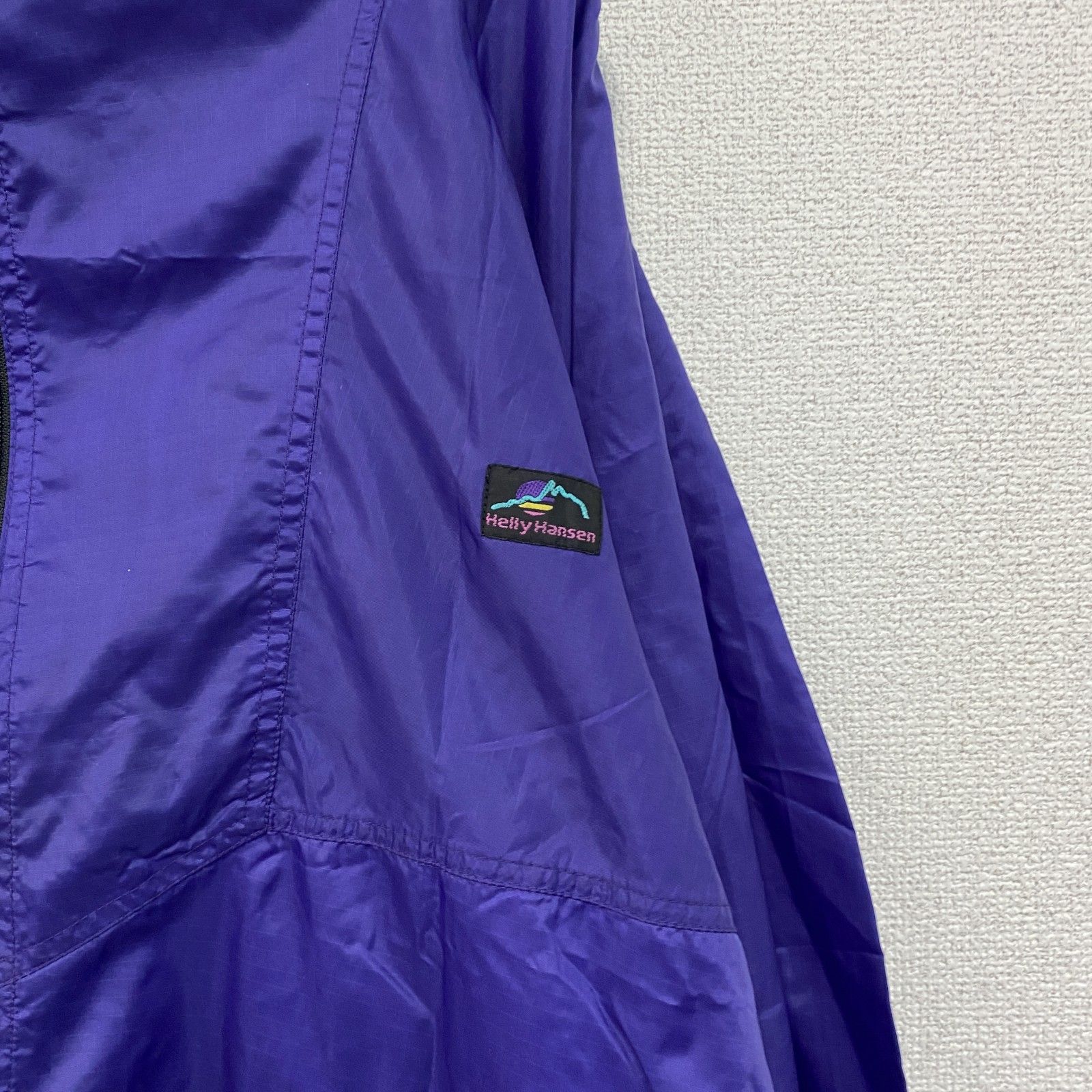 HELLY HANSEN ヘリーハンセン フルジップナイロンジャケット 紫 