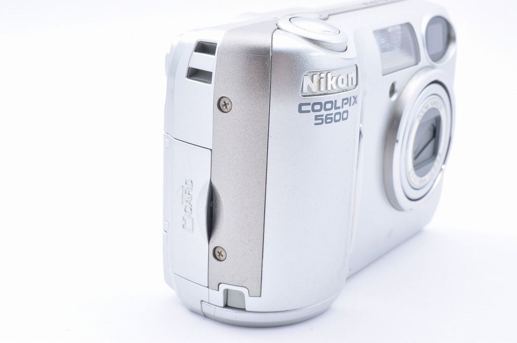 2ヶ月保証付き】Nikon COOLPIX E5600 シルバー レトロデジカメ
