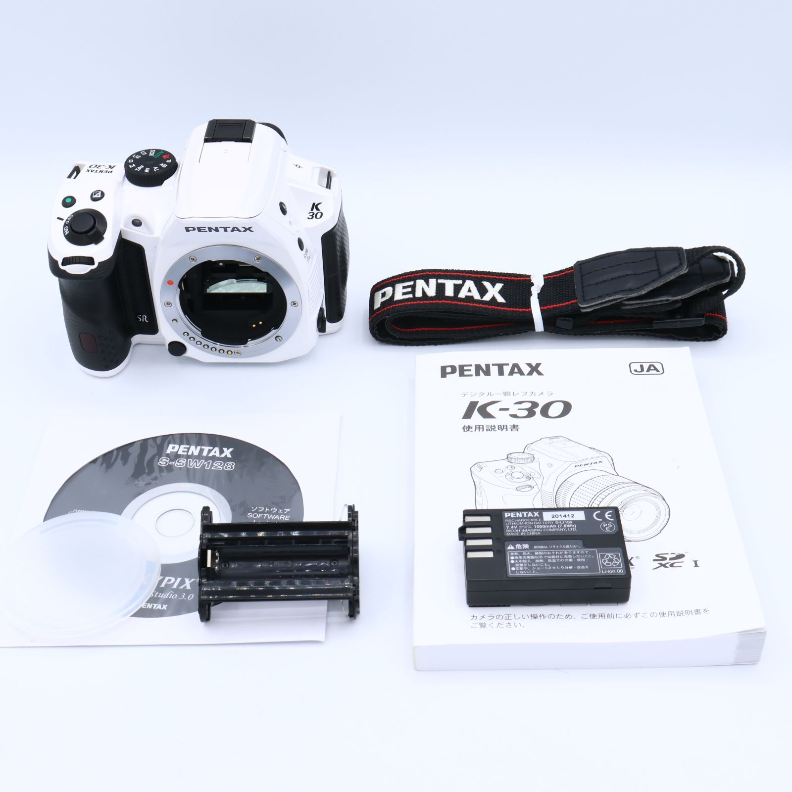 【シャッター回数：1642回】PENTAX ペンタックス デジタル一眼レフカメラ K-30 ボディ クリスタルホワイト #260601_4392044