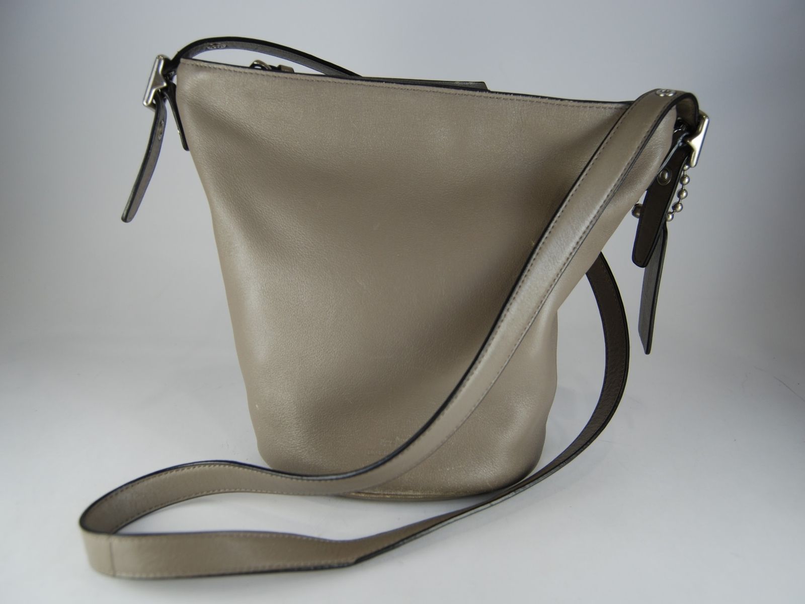 【USED/B】COACHコーチ グレー レザーショルダーバッグ 32281