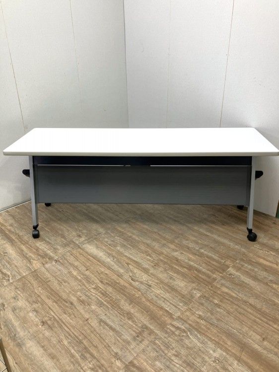 【中古品】 1800サイドスタックテーブル ホワイト