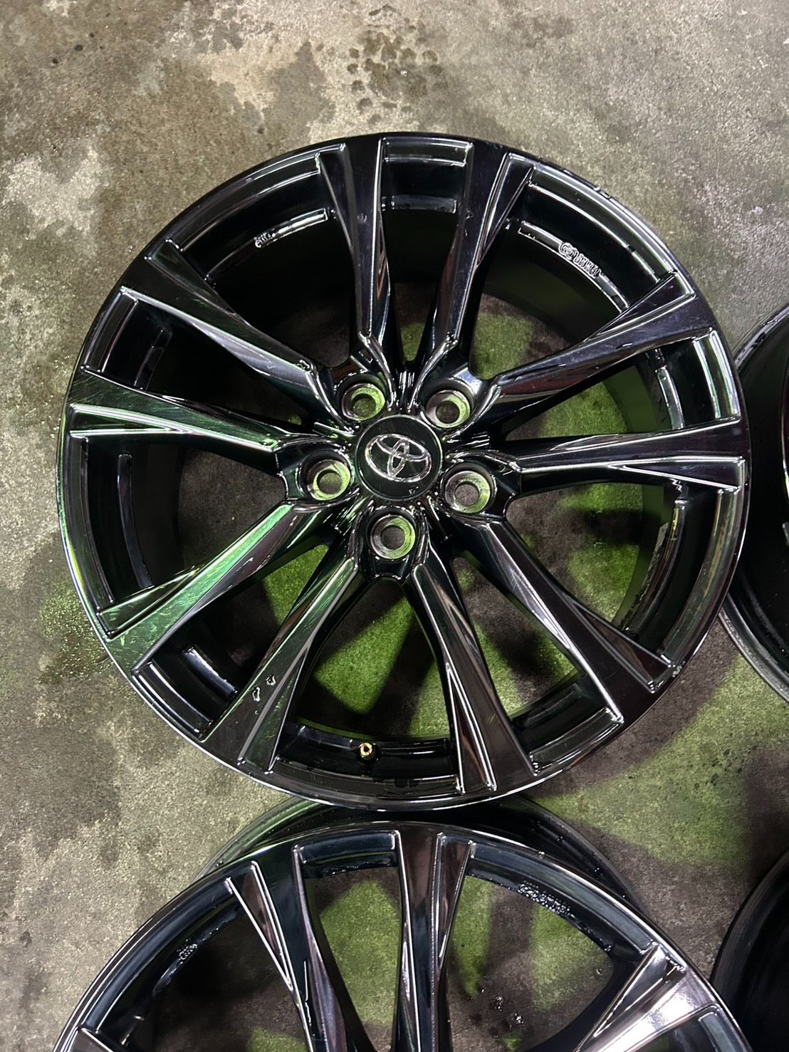 トヨタ プリウスα G's 純正 18インチ アルミホイール 4本 18×7.5J +42