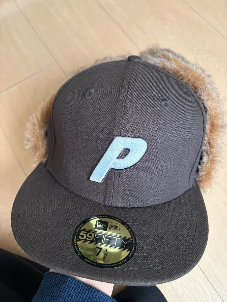 パレス NEW ERA ドッグイヤー ブラウン 59 6cm