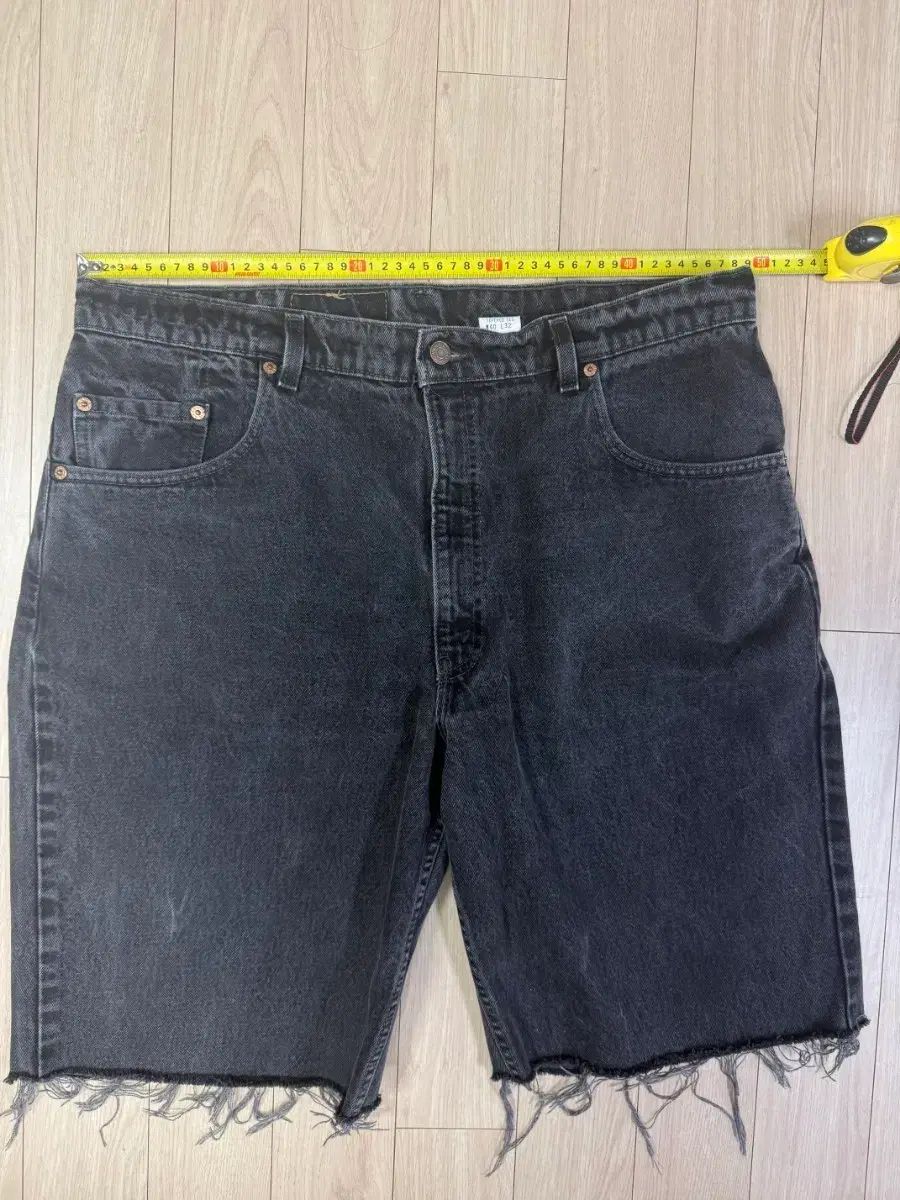 ヴィンテージ リーバイス 560 カッティングジーン ハーフパンツ