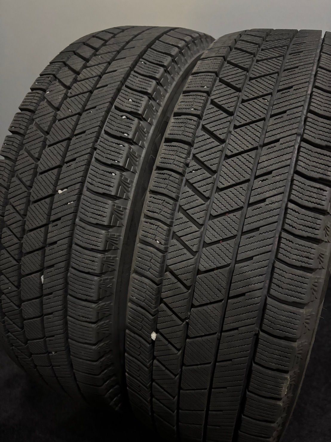 ★175/65R15 BRIDGESTONE/VRX3 23年製 スタッドレス 2本 ブリヂストン ブリザック アクア ヤリス フィット ヴィッツ (2-M492)