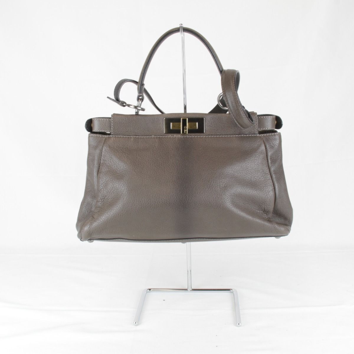 美品『USED』 FENDI【フェンディ】 ピーカブー 2way ハンドバッグ レザー レディース