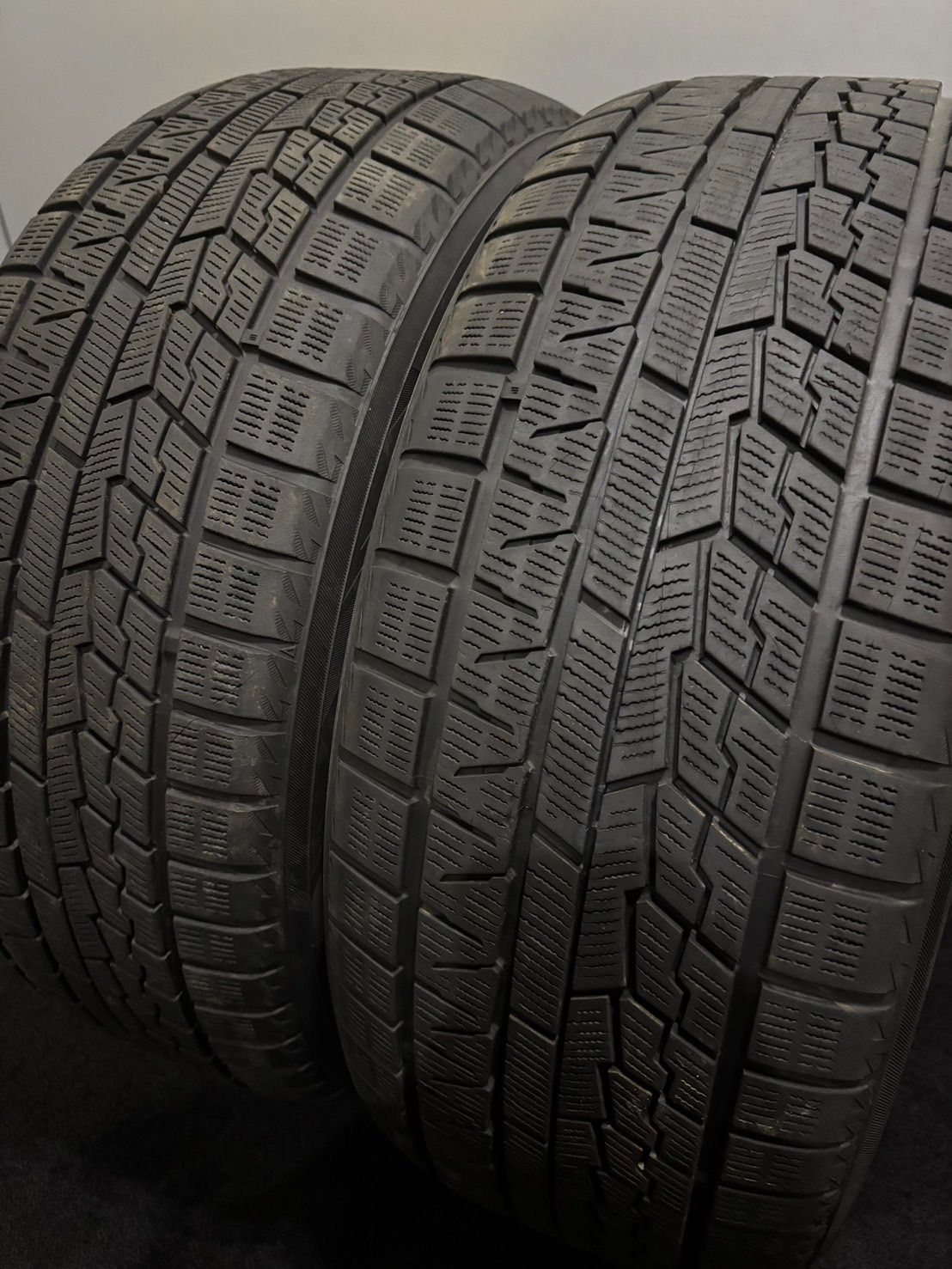 ★235/50R18 YOKOHAMA/ice GUARD iG70 23年製 スタッドレス 2本 ヨコハマ アイスガード アルファード ヴェルファイア (2-M493)