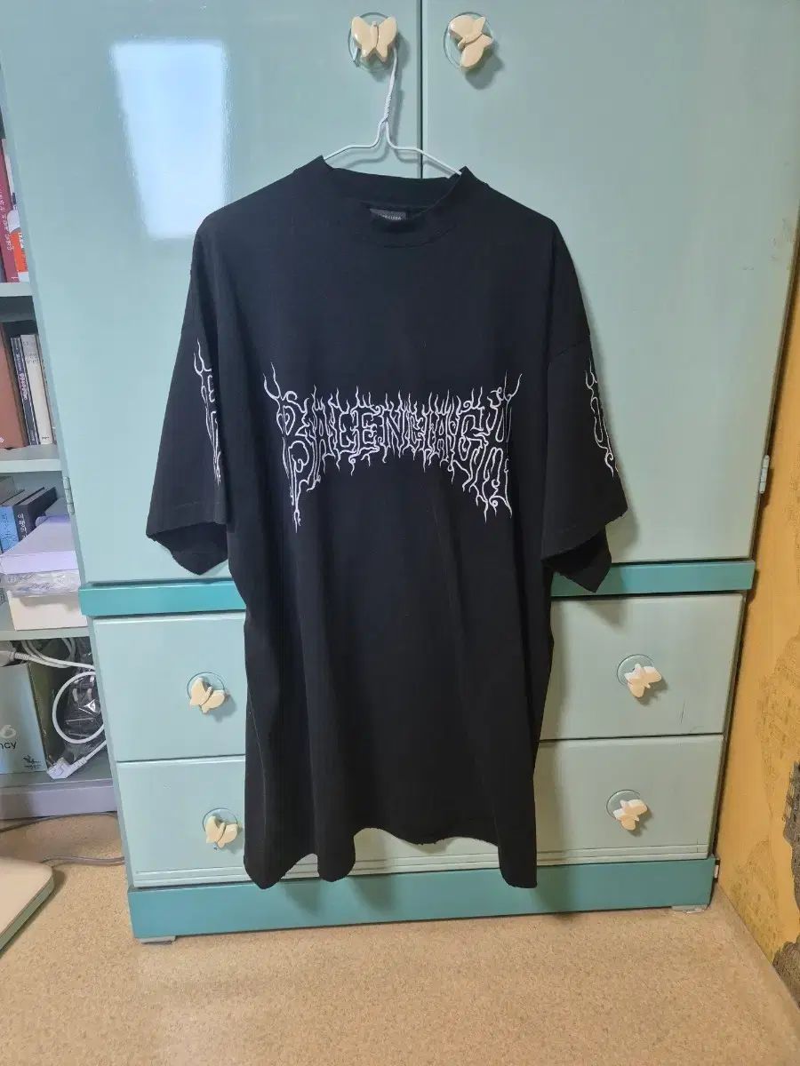バレンシアガ 半袖Tシャツ 出品 (3サイズ)