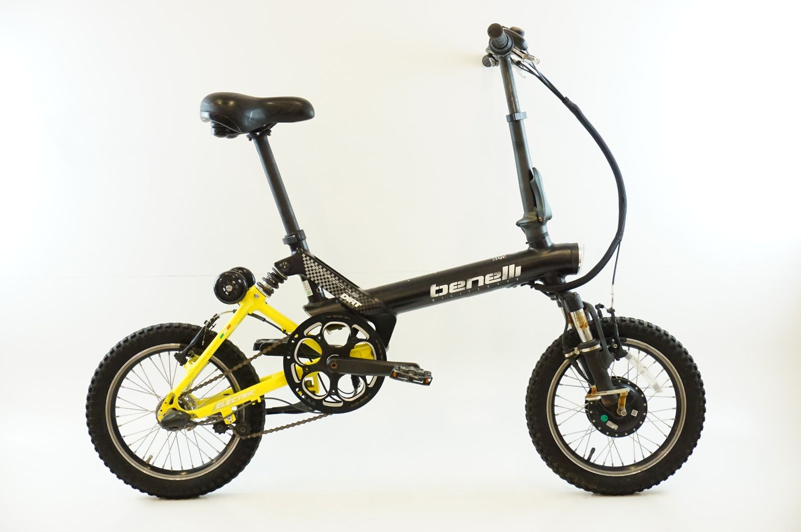BENELLI 「ベネリ」 MINI FOLD 16 DIRT 2022年モデル 電動アシスト自転車 / バイチャリ浜松店
